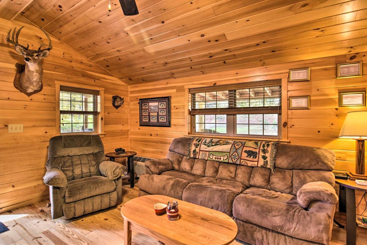 Hooah Cabin Retreat With Grill And Step-Free Access Parsons Exterior photo