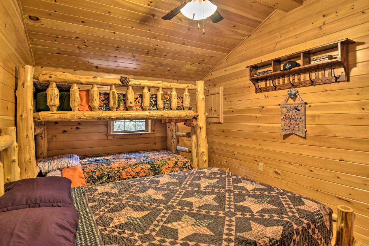 Hooah Cabin Retreat With Grill And Step-Free Access Parsons Exterior photo