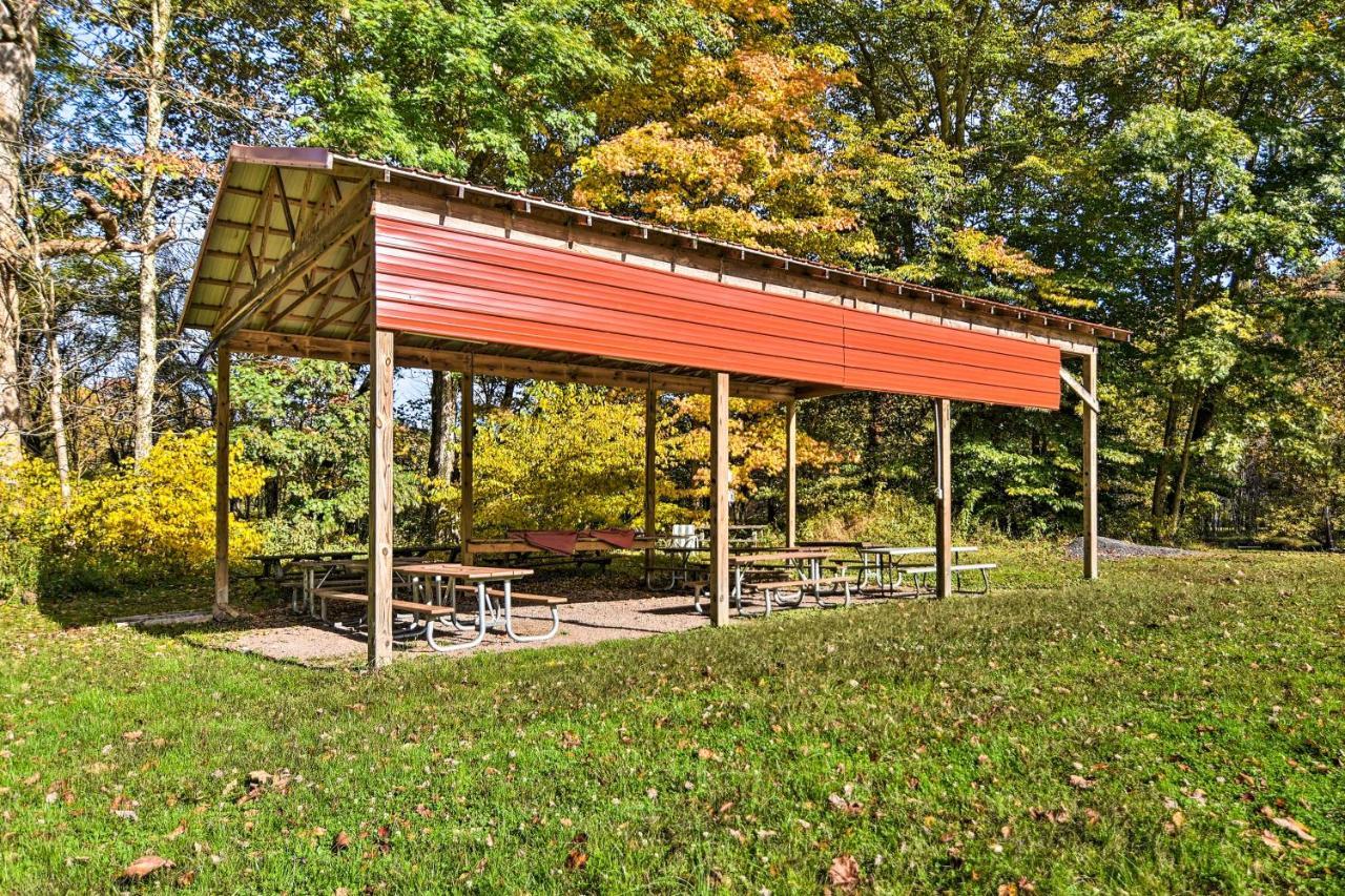 Hooah Cabin Retreat With Grill And Step-Free Access Parsons Exterior photo